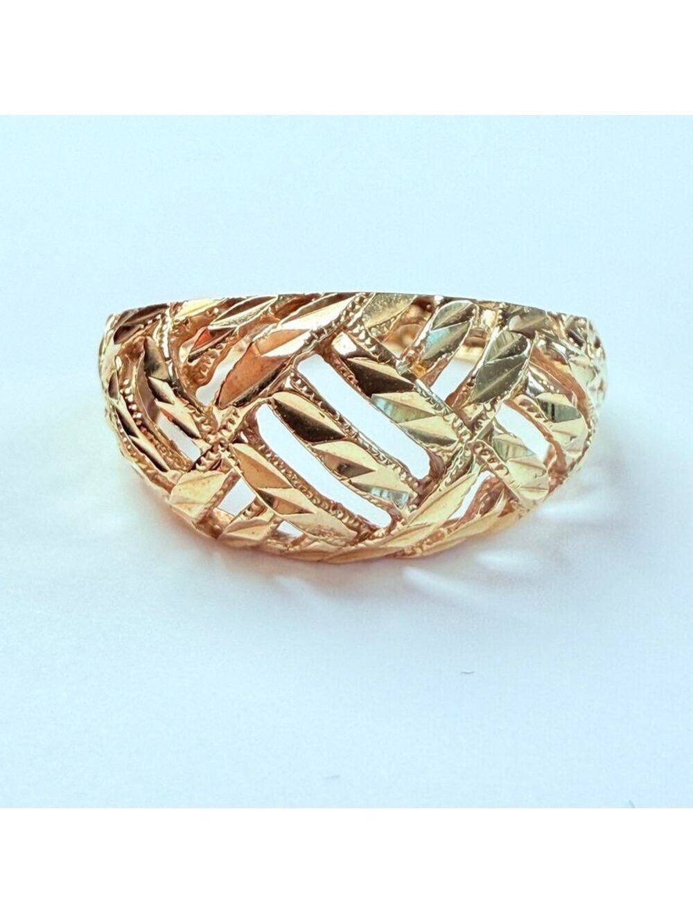 Estate 14K Solid Yellow Gold Diamond Cut Open Lattice Work Dome Ring Vintage